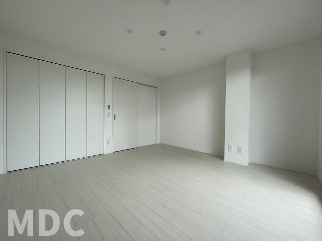 Jenks Villaのその他