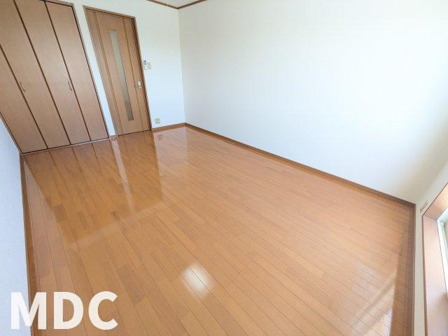 ハイツサンガーデンの内装