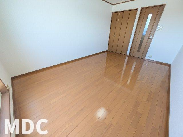 ハイツサンガーデンの内装