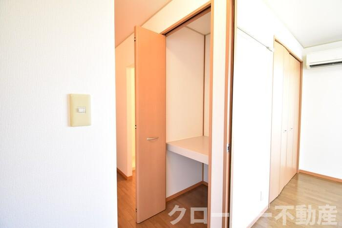 サンガーデンの玄関|物入