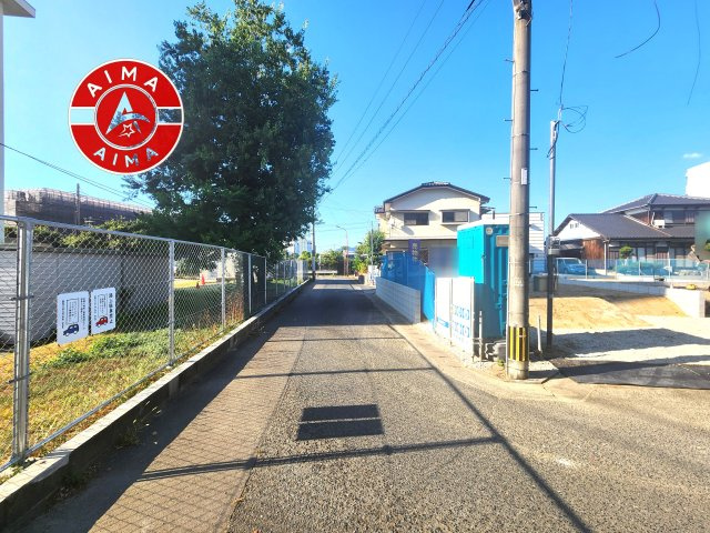 福岡市東区多々良1丁目第3-3棟（2号棟）の外観|前面道路含む現地の写真です。