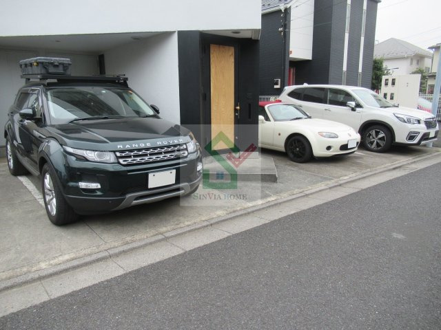 ボヤージの駐車場