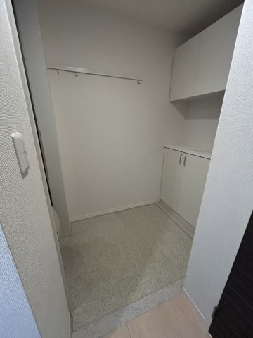 アルファエールの玄関