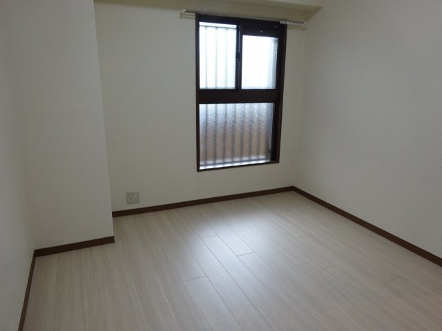 サンクレストマンション の洋室|別部屋参考写真