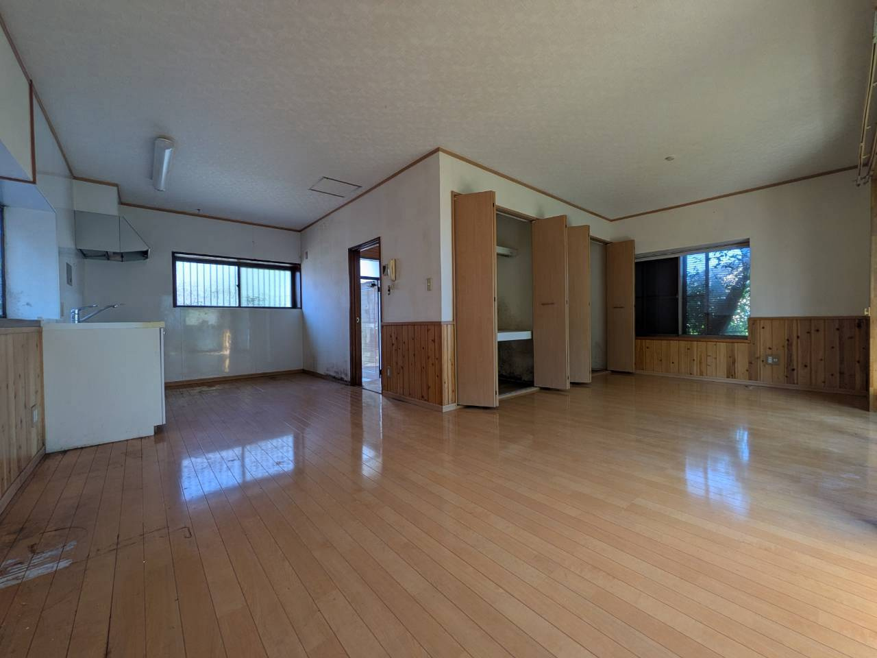 所沢市北中2丁目中古戸建の洋室