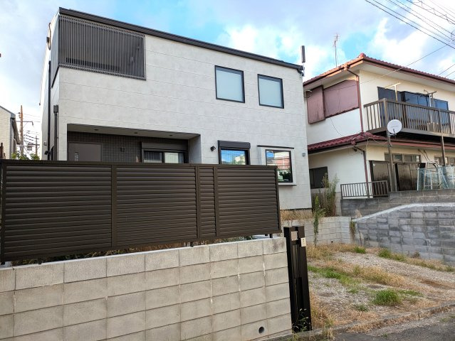 横浜市鶴見区獅子ヶ谷１丁目の外観