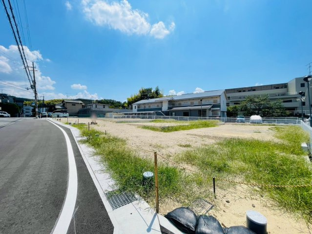 深草谷口町１号地