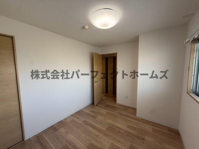 メゾンエスポワールの洋室|スタンダードな洋室です