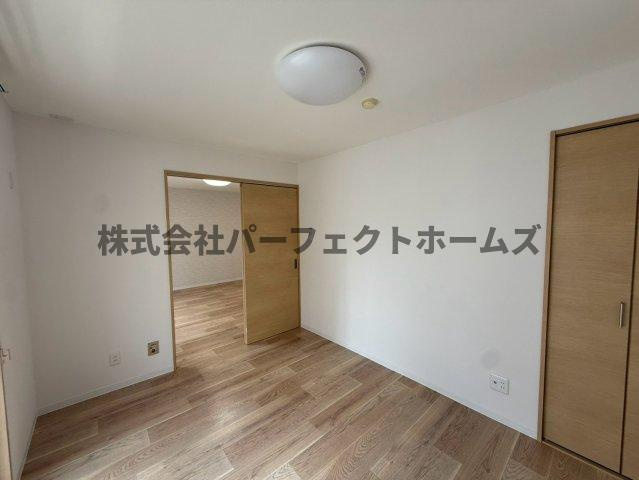 メゾンエスポワールの洋室|コンパクトで使いやすい洋室です