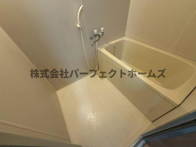 メゾンエスポワールの浴室|ゆったり過ごせるお風呂です
