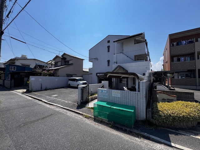 メゾン丸子山P付の駐車場