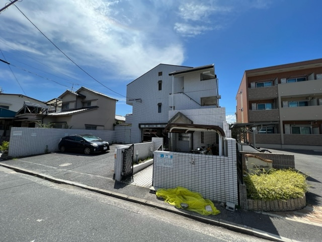 メゾン丸子山P付の駐車場