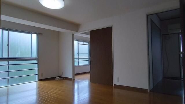 グリーンコーポ高島の寝室