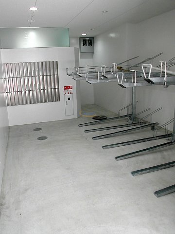 【駐車場】 | Ｍ＆Ｍウメダイースト