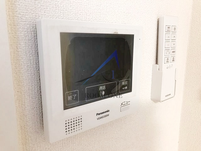 プラムのセキュリティ|モニター付きインターホンです。