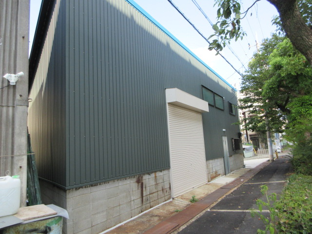 尼崎市神崎町の倉庫