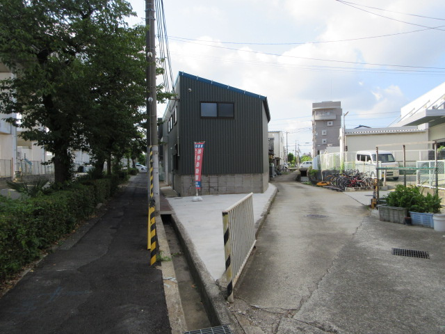 尼崎市神崎町の倉庫