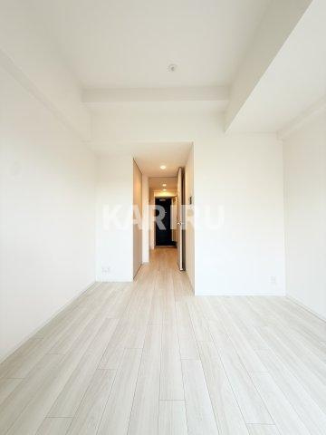 IW RESIDENCE大阪CREST TAPPの居間・リビング