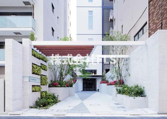 港区赤坂２丁目の賃貸マンションのエントランス