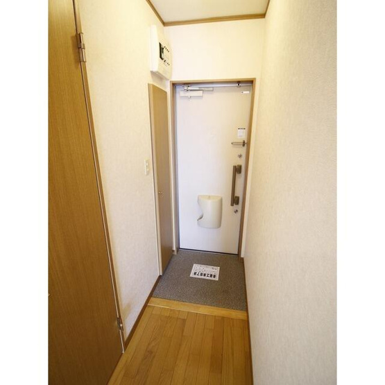 【玄関】