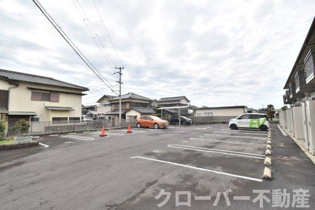 リバーサイド マロニエの駐車場|駐車場