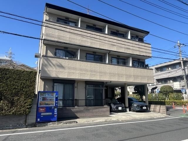 ルーチェ前地