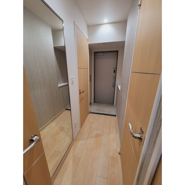 さくらHills NISHIKI Platinum Residence　名古屋市賃貸　仲介手数料無料の玄関