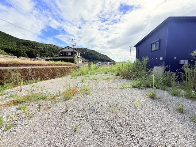 市ノ瀬下ノ岡分譲地5号地の外観