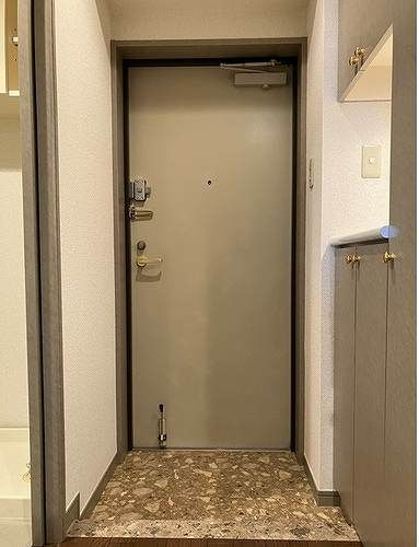 ライオンズガーデン学芸大学の玄関