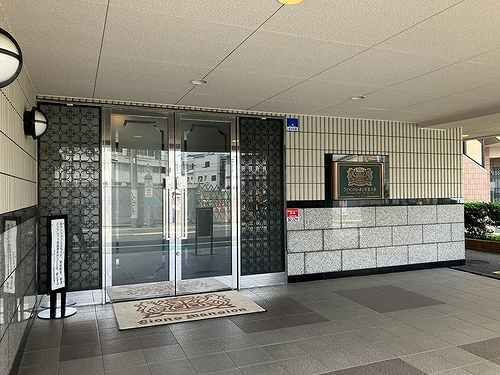 ライオンズガーデン学芸大学のエントランス