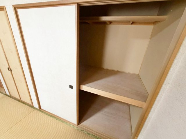 中古戸建　南つつじヶ丘桜台2丁目の収納
