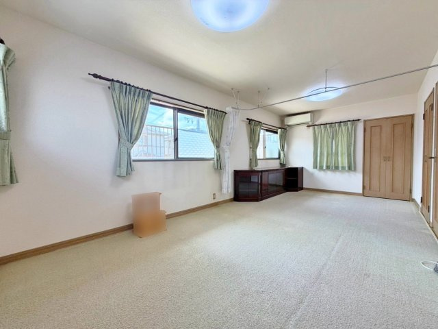 中古戸建　南つつじヶ丘桜台2丁目の洋室