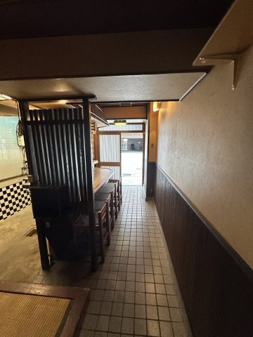 ハイツ幸之苑1階の洋室