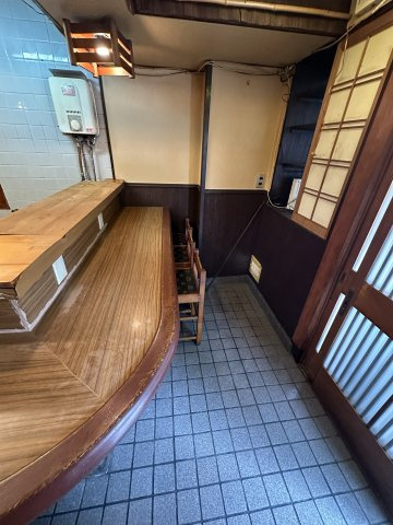 ハイツ幸之苑1階の洋室