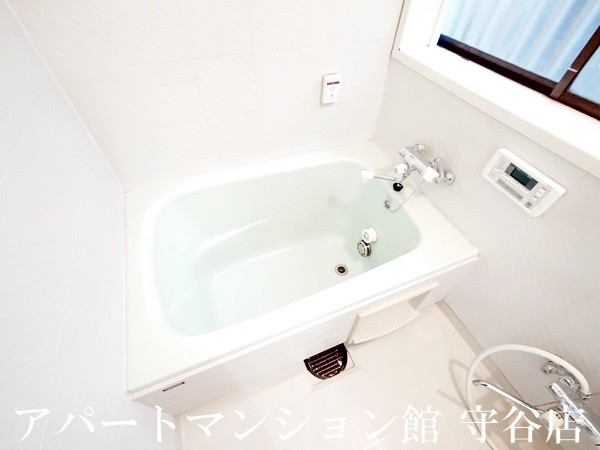 守谷市百合ヶ丘二丁目戸建の浴室