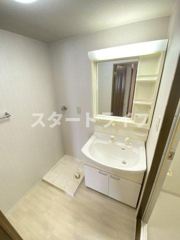 大阪市淀川区東三国６丁目の賃貸マンションの洗面所