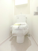 ゆったりとした空間のトイレです