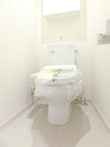 ゆったりとした空間のトイレです
