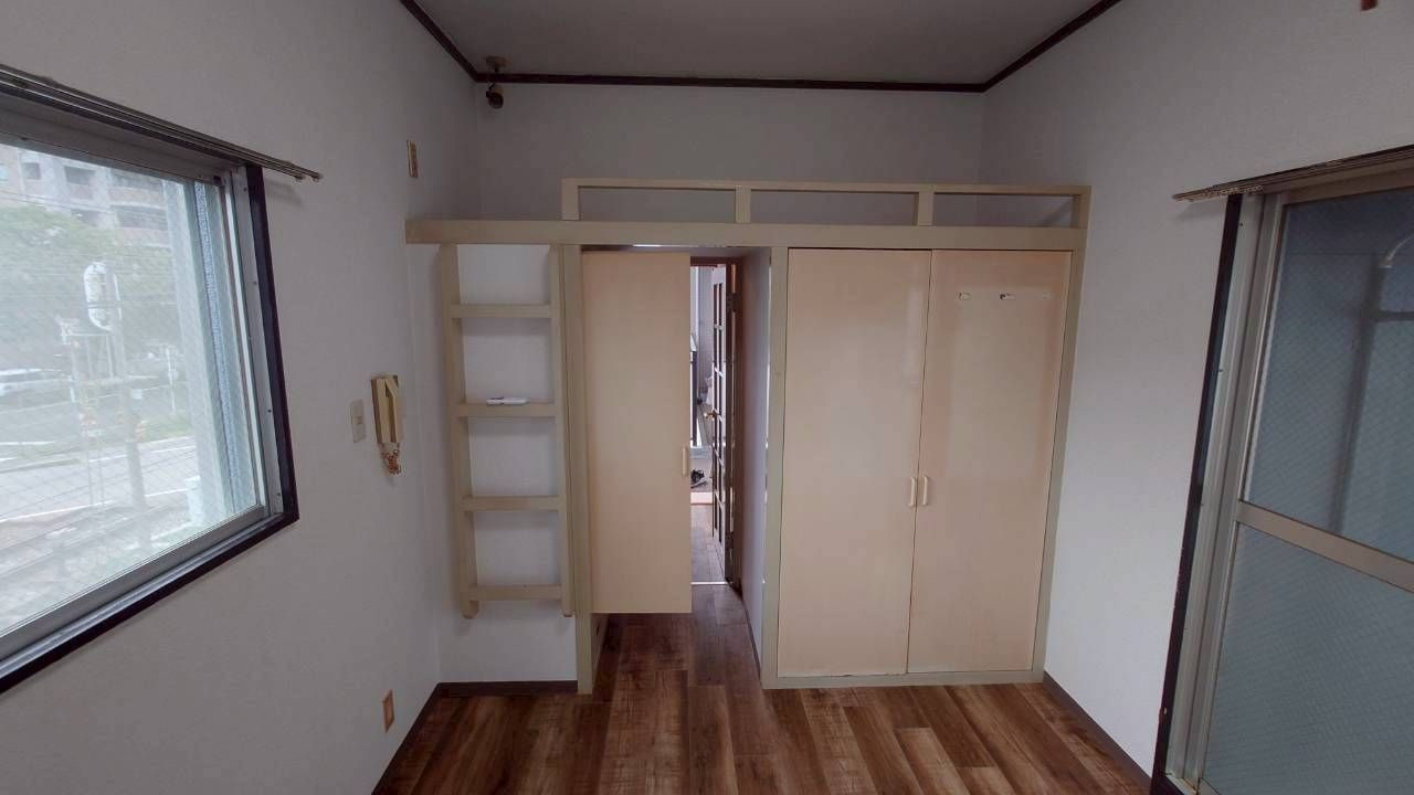 PLEAST都府楼前の居間・リビング|同建物別部屋 現況優先