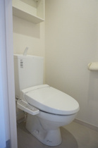 清潔感のあるトイレです