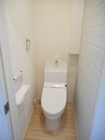 シンプルで使いやすいトイレです