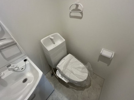 清潔感のあるトイレです