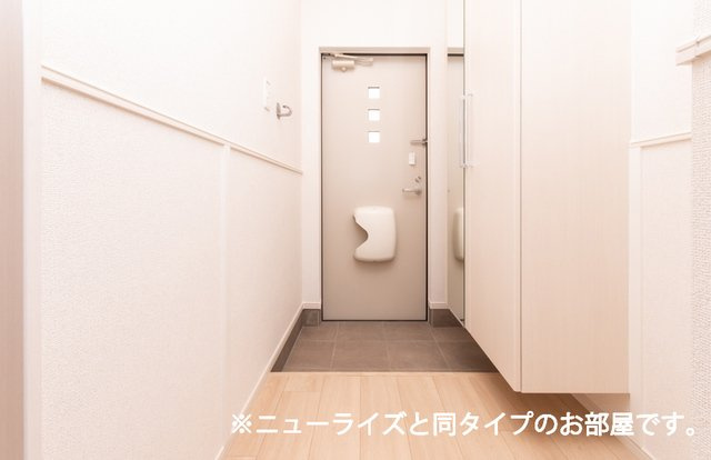 シンプルで使いやすい玄関です