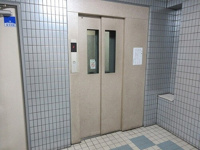 エレベーター　※2022年3月撮影