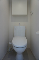 清潔感のあるトイレです