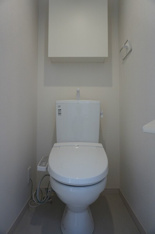清潔感のあるトイレです