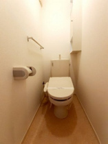 シンプルで使いやすいトイレです