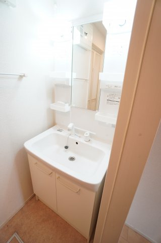 【洗面所】 | アヴァンツァート | ※同物件・反転タイプの写真です。