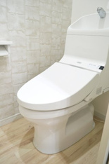 ゆったりとした空間のトイレです