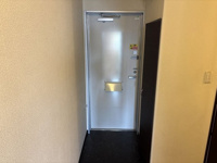 ゆったりとした玄関です